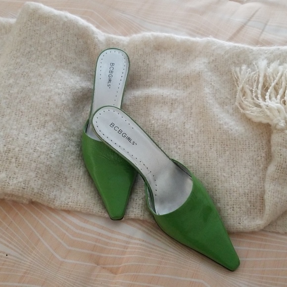BCBG Shoes - Women shoes